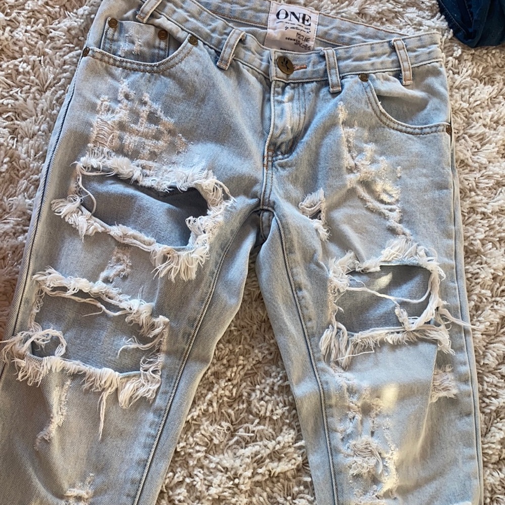 Boyfriend Jeans With Rips